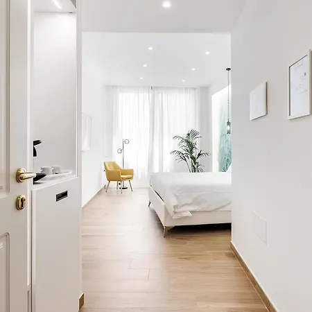 Pompei Central ゲストハウス 4*