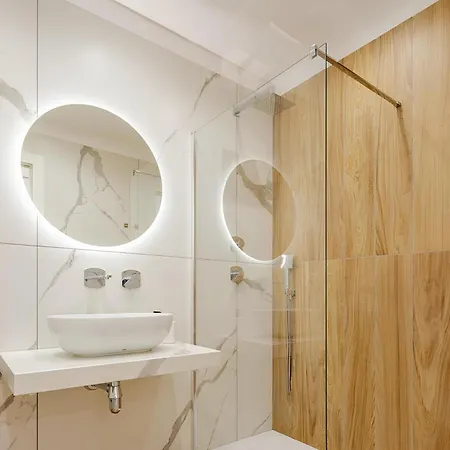 Pompei Central ゲストハウス ポンペイ