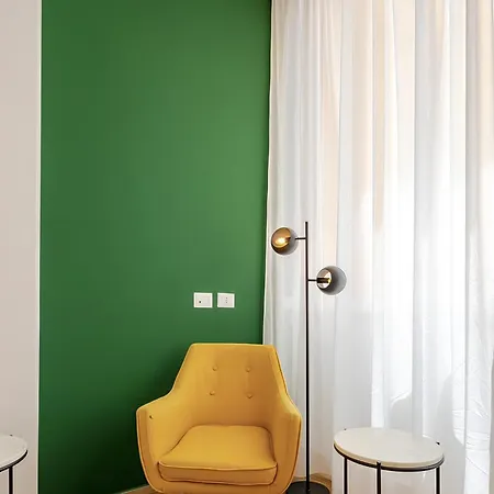 ゲストハウス Pompei Central 4*